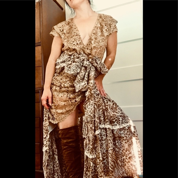 Meet your Posher, Amy Morgan - Picture 2 of 12